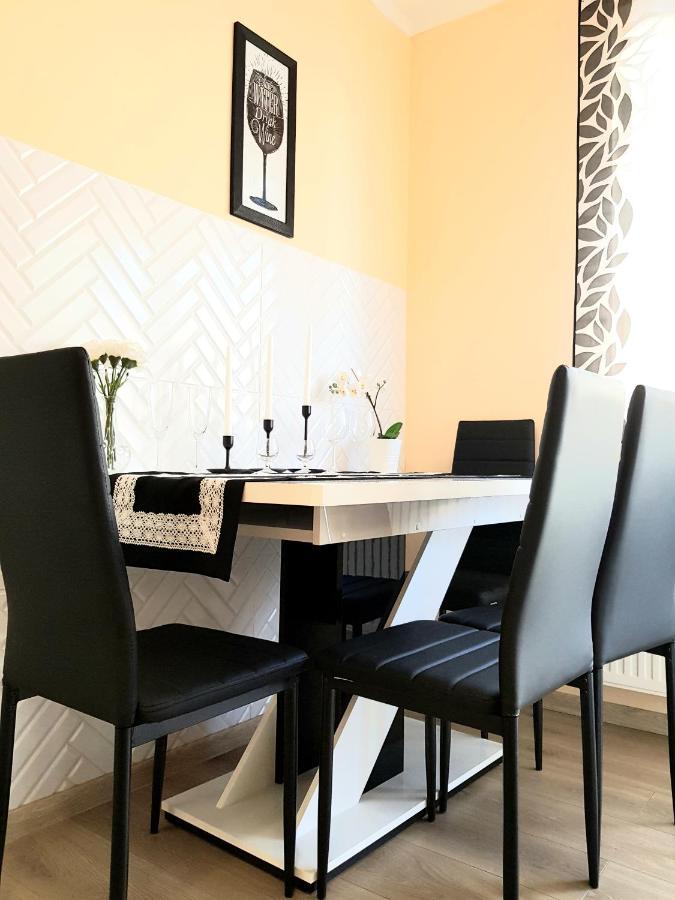 Apartment Glamour Downtown Balcony Cracovia Exterior foto